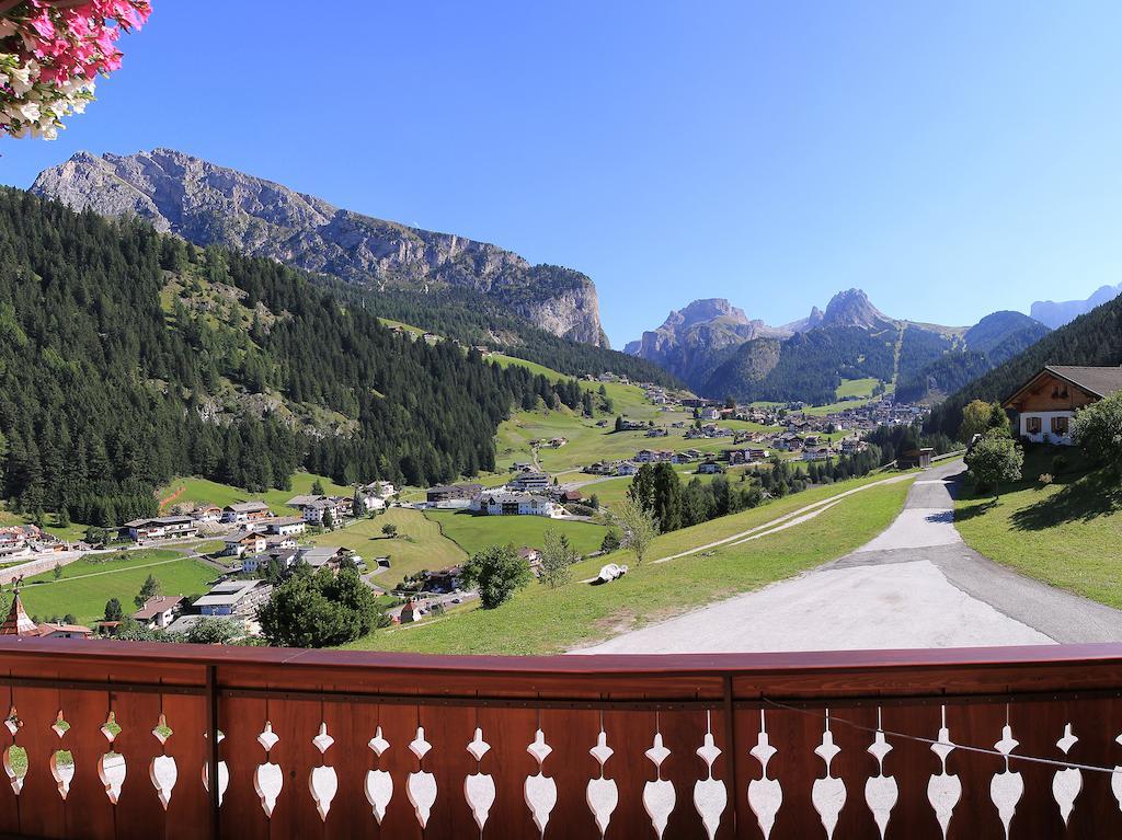 Hotel Garni Martlhof Selva di Val Gardena Exteriér fotografie